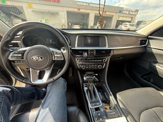 2019 Kia Optima IV Рестайлинг, белый, 1450000 рублей, вид 5
