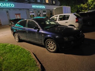 1999 Audi A6 II (C5), синий, 100000 рублей, вид 1