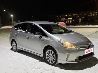2013 Toyota Prius Alpha I (ZVW40/41), серый, 1280000 рублей, вид 4