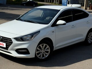 2019 Hyundai Solaris II, белый, 1025000 рублей, вид 3