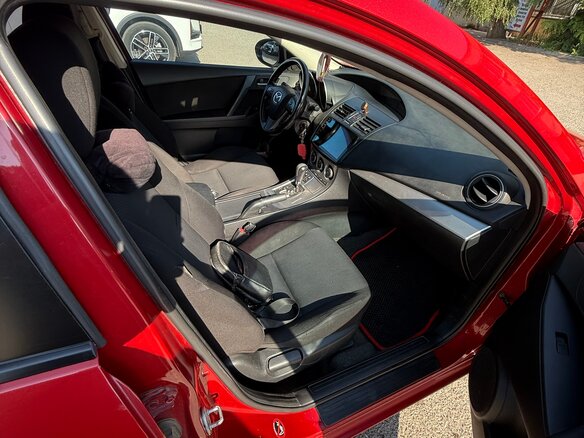 2010 Mazda 3 II (BL), красный, 930000 рублей - вид 8