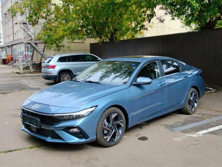 2026 Hyundai Elantra VII (CN7) Рестайлинг, голубой, 1850000 рублей, вид 4