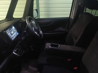 2017 Honda N-BOX II, белый, 1050000 рублей, вид 4