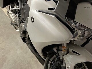 2010 Honda VFR 1200, белый, 1150000 рублей, вид 1