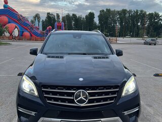2013 Mercedes-Benz M-Класс 350 CDI III (W166), синий, 2500000 рублей, вид 1