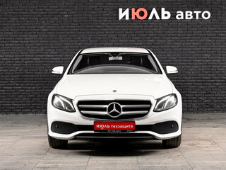 2017 Mercedes-Benz E-Класс 200 V (W213, S213, C238), белый, 2500000 рублей, вид 2