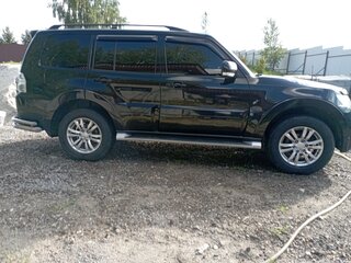 2012 Mitsubishi Pajero IV Рестайлинг 1, чёрный, 2570000 рублей, вид 3