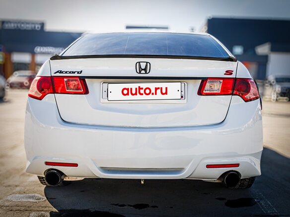 2012 Honda Accord VIII Рестайлинг, белый, 1255555 рублей - вид 9