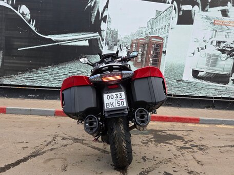 2017 BMW K 1600 GT, красный, 1600000 рублей, вид 5