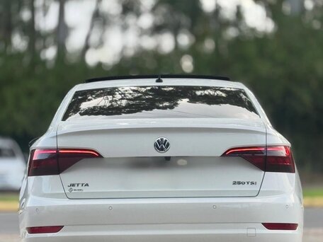 2022 Volkswagen Jetta VII Рестайлинг, белый, 1950000 рублей, вид 5