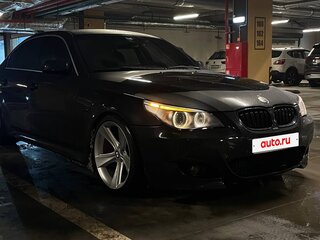 2005 BMW 5 серии 525i V (E60/E61), чёрный, 900000 рублей, вид 2