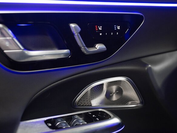 2026 Mercedes-Benz E-Класс 300 VI (W214, S214), чёрный, 10200000 рублей - вид 8