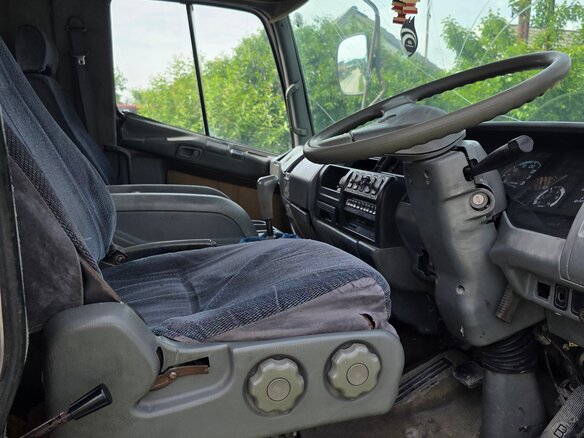 1994 Fuso (Mitsubishi) Fighter, голубой, 2500000 рублей - вид 6