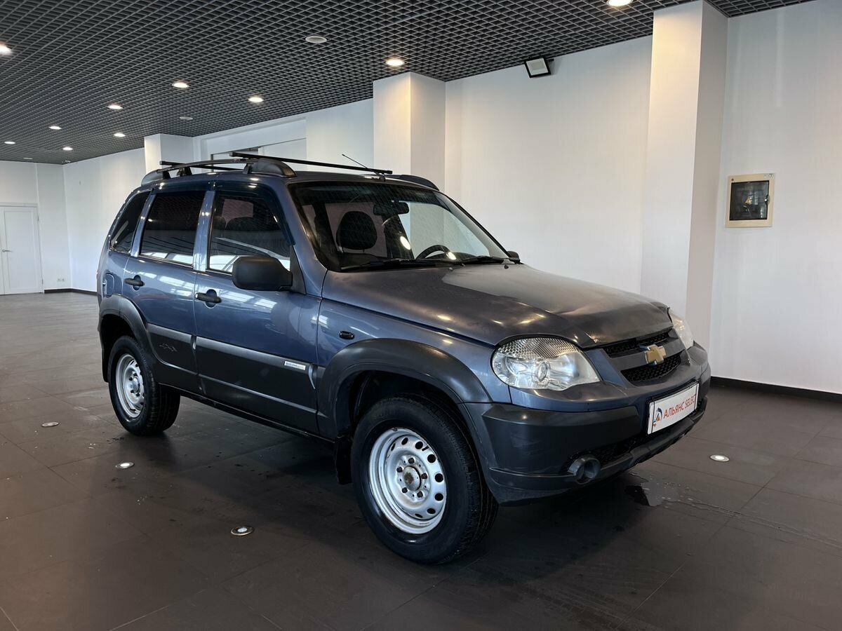 Открыть фотографии: Chevrolet Niva I Рестайлинг
