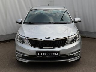 2015 Kia Rio III Рестайлинг, серебристый, 899000 рублей, вид 2