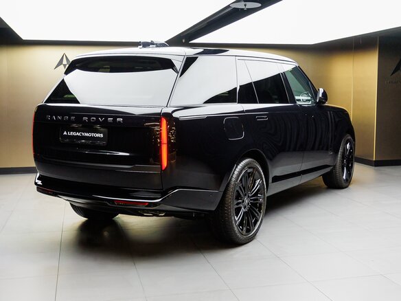 2025 Land Rover Range Rover P530 MHEV Long V, чёрный, 25970000 рублей - вид 7