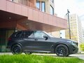 2023 BMW X5 M Competition III (F95) Рестайлинг, чёрный - вид 2