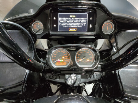 2021 Harley-Davidson Road Glide Special, чёрный, 2150000 рублей, вид 5