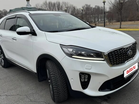 2019 Kia Sorento III Prime Рестайлинг, белый, 2900000 рублей - вид 2