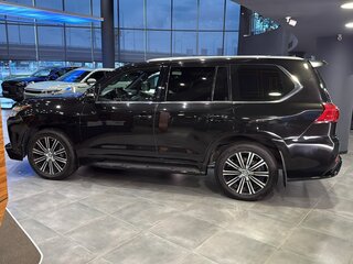 2018 Lexus LX 570 III Рестайлинг 2, чёрный, 6350000 рублей, вид 3