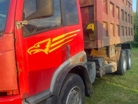 2007 FAW J5 CA3252/3253, красный, 1700000 рублей, вид 2