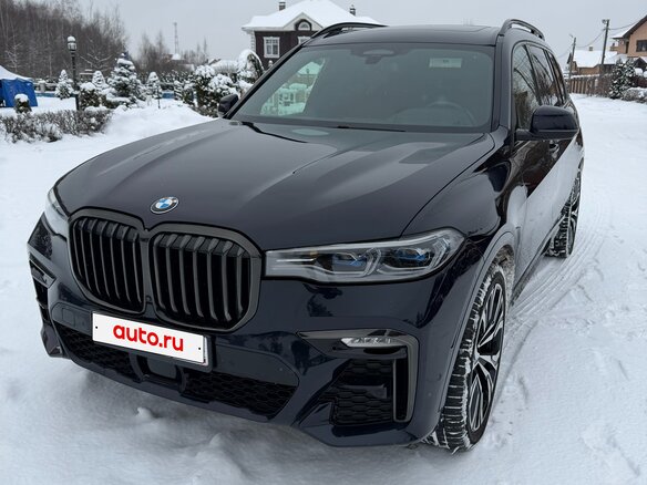 2021 BMW X7 M50i I (G07), синий, 7900000 рублей - вид 1