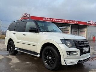 2019 Mitsubishi Pajero IV Рестайлинг 2, белый, 3799000 рублей, вид 1