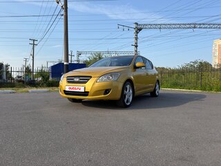 2009 Kia Ceed I, жёлтый, 595000 рублей, вид 3