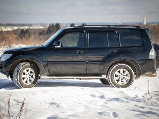 2014 Mitsubishi Pajero IV Рестайлинг 1, чёрный, 1850000 рублей, вид 4
