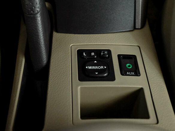 2011 Toyota RAV4 III (XA30) Рестайлинг, бежевый, 1470000 рублей - вид 21