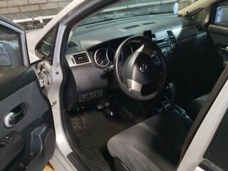 2012 Nissan Tiida I Рестайлинг, серый, 910000 рублей, вид 5