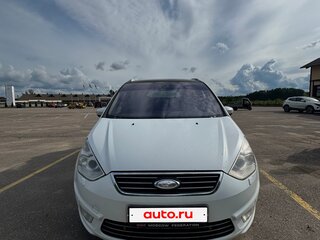 2011 Ford Galaxy II Рестайлинг, белый, 880000 рублей, вид 1