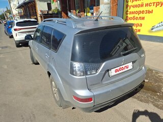 2008 Mitsubishi Outlander II, серый, 720000 рублей, вид 4