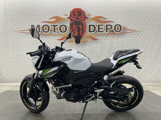 2021 Kawasaki Z 400, чёрный, 449000 рублей, вид 2
