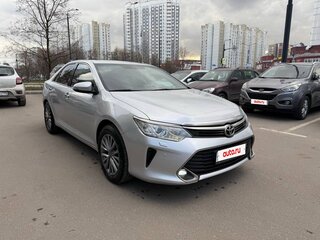 2015 Toyota Camry VII (XV50) Рестайлинг, серебристый, 1550000 рублей, вид 3