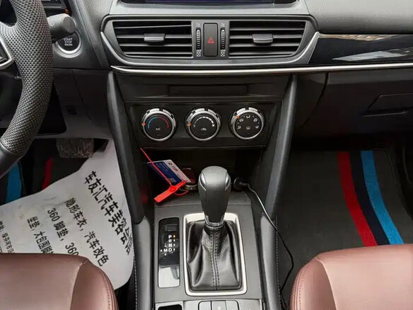 2021 Mazda CX-4 I Рестайлинг, белый, 1565000 рублей - вид 15