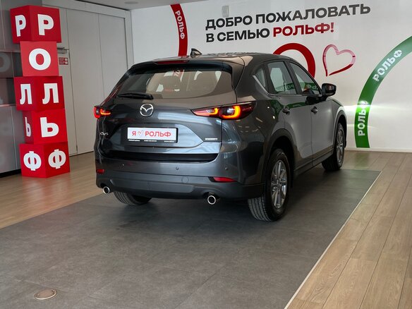 2026 Mazda CX-5 II Рестайлинг, серый, 3880000 рублей - вид 3