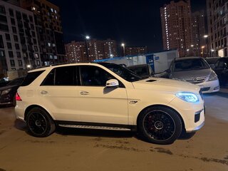 2014 Mercedes-Benz M-Класс AMG 63 AMG III (W166), белый, 2200000 рублей, вид 3