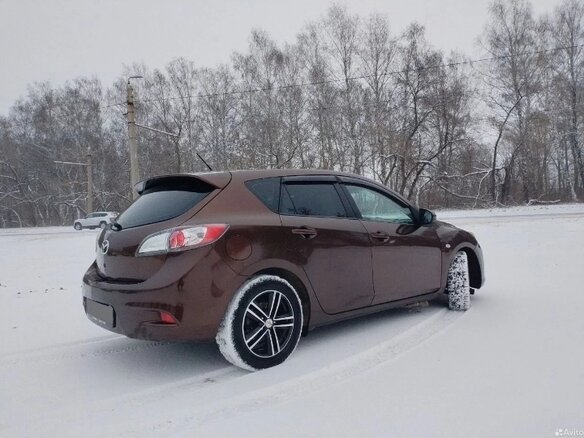 2012 Mazda 3 II (BL) Рестайлинг, коричневый, 800000 рублей - вид 3