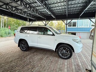 2011 Toyota Land Cruiser 200 Series, белый, 2590000 рублей, вид 4