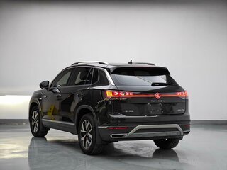 2023 Volkswagen Tayron I Рестайлинг, чёрный, 1860000 рублей, вид 5
