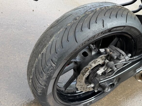 2018 Yamaha XSR700, пурпурный, 619000 рублей - вид 11