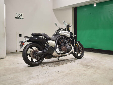 2009 Yamaha VMAX 1700, чёрный, 995000 рублей, вид 5