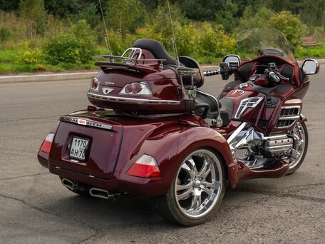 2008 Honda GL 1800 Gold Wing, красный, 2100000 рублей, вид 5
