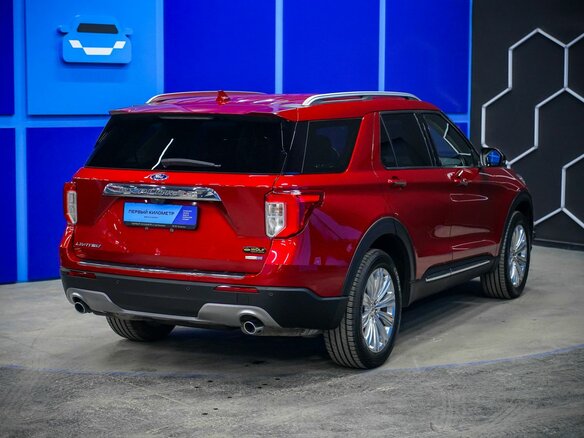 2019 Ford Explorer VI, красный, 3695000 рублей - вид 6