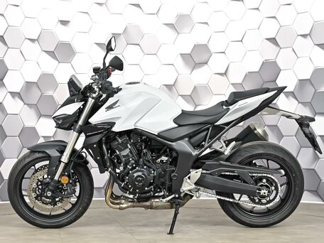 2025 Honda CB 1000 Hornet, белый, 1377000 рублей, вид 4