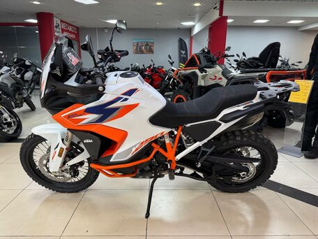 2023 KTM 1290 Super Adventure R, белый, 1850000 рублей, вид 2