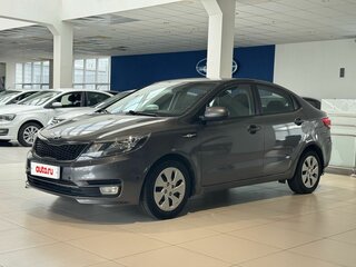 2015 Kia Rio III Рестайлинг, серый, 1075000 рублей, вид 1