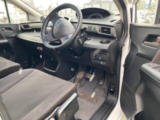 2014 Honda Freed I Рестайлинг 2, белый, 1250000 рублей, вид 5