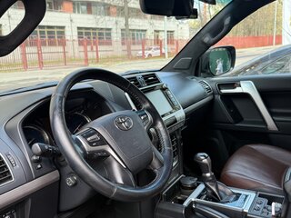2018 Toyota Land Cruiser Prado 150 Series Рестайлинг 2, чёрный, 4999999 рублей, вид 5